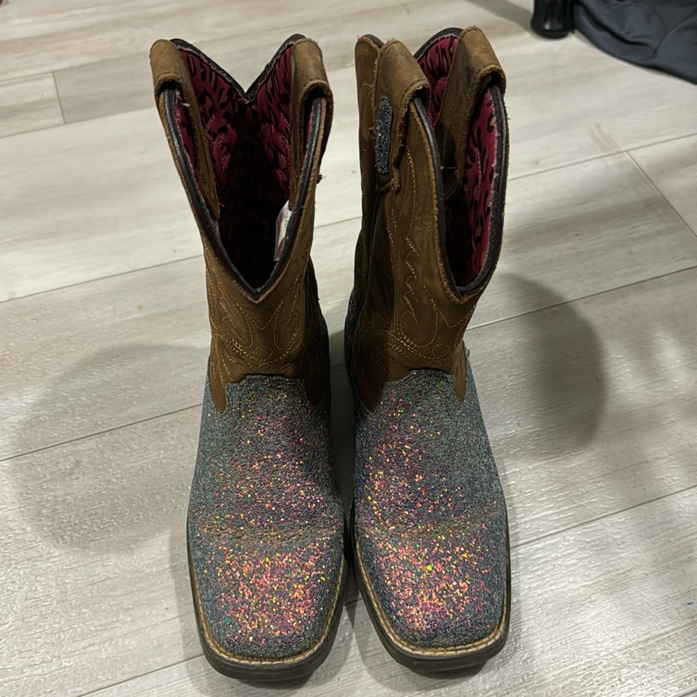 Girl size 2 Cowboy Boot
